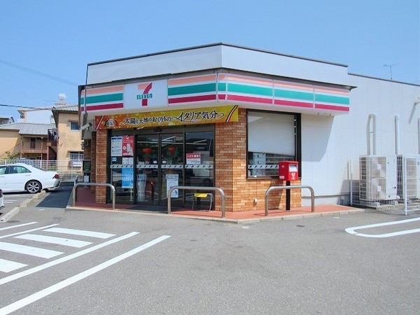 志免町別府2丁目1期新築戸建(2号棟)(セブンイレブン志免西小学校前店)