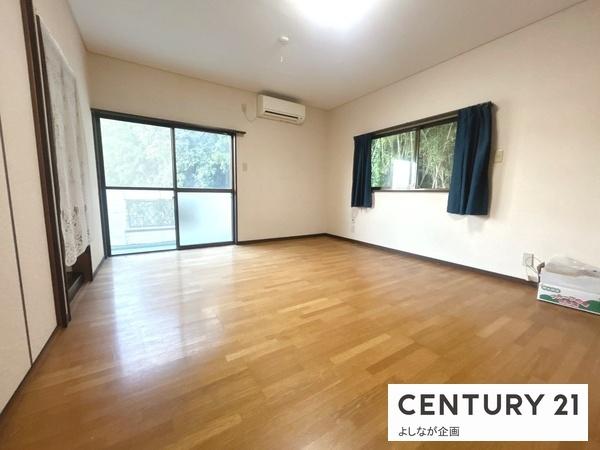 宗像市石丸2丁目の中古一戸建て(リビング)