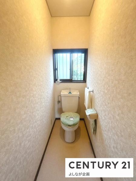 宗像市石丸2丁目の中古一戸建て(トイレ)