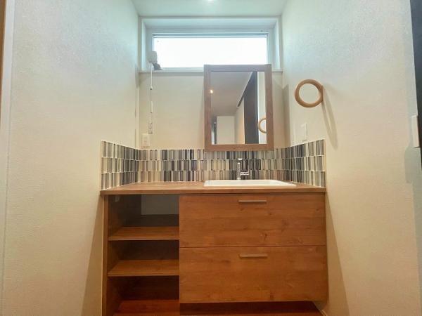 糸島市高田４丁目の中古一戸建て