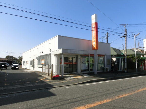 アンピール海の中道Ⅱ(西日本シティ銀行和白支店西戸崎出張所)
