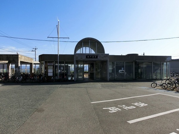 アンピール海の中道Ⅱ(西戸崎駅(JR香椎線))