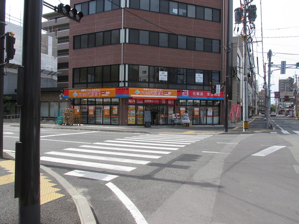 ネクサス香椎一号棟(ドラッグ新生堂香椎駅間店)