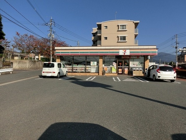 須恵町須恵第4新築戸建(2号棟)(セブンイレブン須恵レインボーロード店)