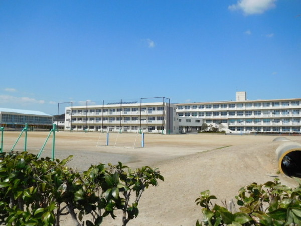 浜松市浜名区内野台1丁目の中古一戸建て(浜松市立内野小学校)