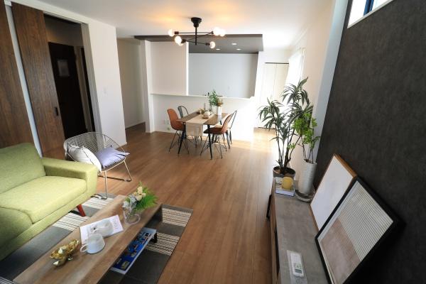 グラファーレ中央区下石田町新築全5棟　1号棟