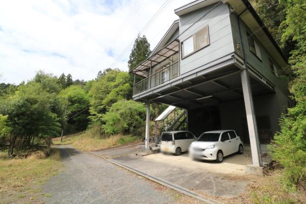 大自然を満喫　非日常を味わいませんか。天竜区春野町和泉平