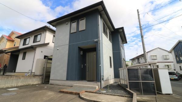 育児環境に恵まれた分譲地の中古戸建て　浜松市中央区富塚町