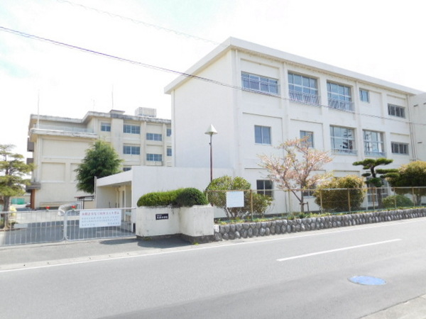 浜松市浜名区横須賀の中古一戸建て(浜松市立北浜中学校)