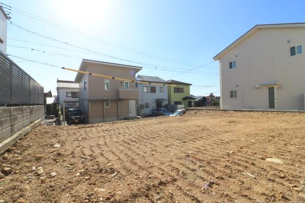 内野台の整形地　南面道路　解体更地渡し