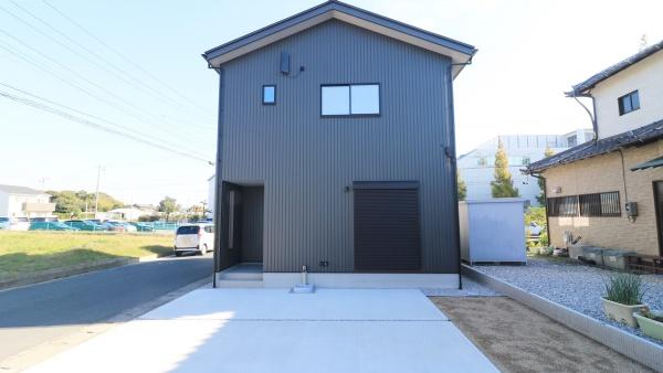 市野エリアの新築住宅　駐車スペースも３台　中央区市野町