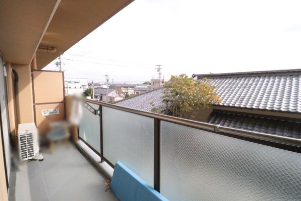 ファミール・ヒルズ西浜松2階