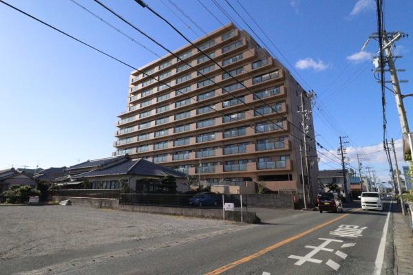ファミール・ヒルズ西浜松2階