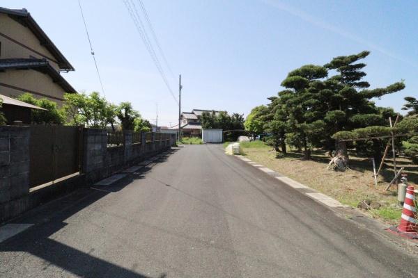 築浅未使用　家具、全室照明器具付き　浜名区宮口住宅