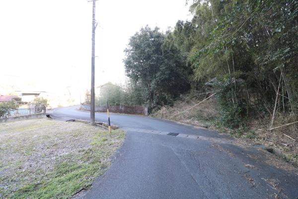 再建築不可　山林付き　現況渡しです