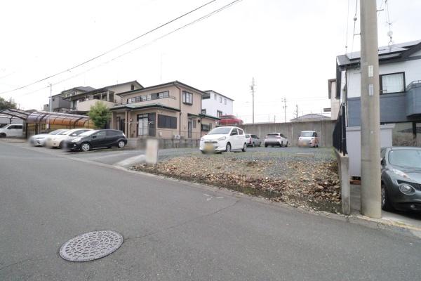 有玉台一丁目の南面道路整形地です