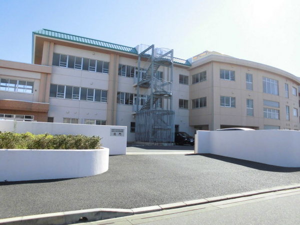 中央区松島町 第4期 全3棟 1号棟(浜松市立南の星小学校)