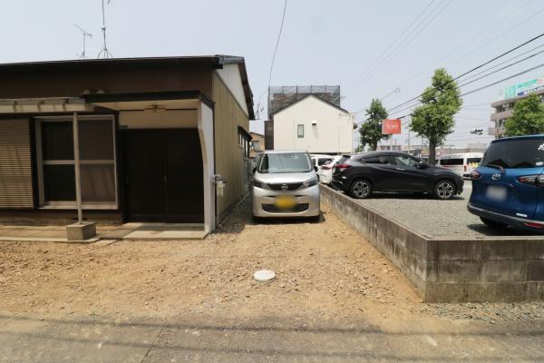 充実した周辺環境　中央区小豆餅　平家