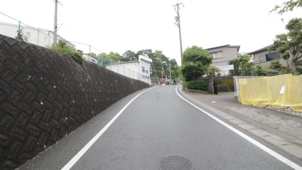 2面バルコニーで開放感あるリビング　　エムズ鴨江