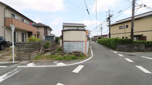 安心の高台エリア　南向きの土地　中央区初生町
