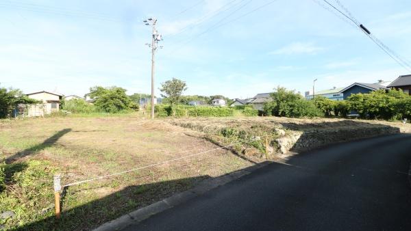 駅まで徒歩圏内の緑豊かな住宅地　三ヶ日町都筑