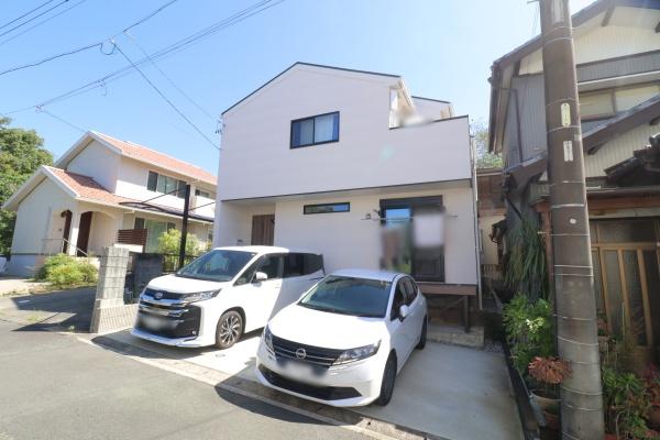 築浅　太陽光付き　中央区和合町　中古住宅