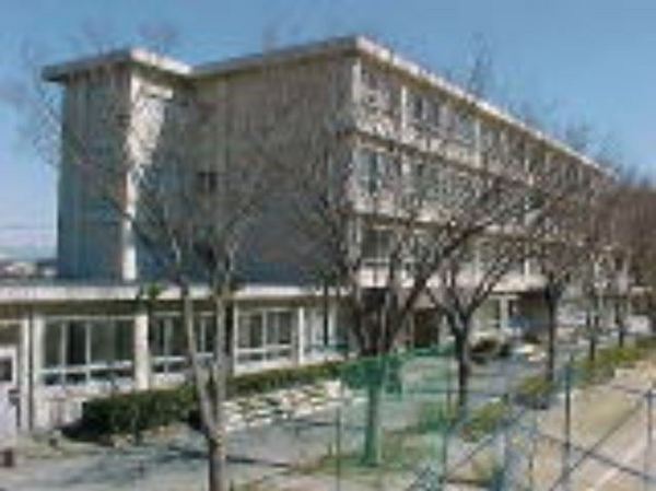 浜松市中央区天王町の土地(浜松市立与進中学校)