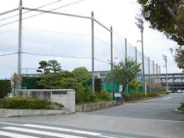 浜松市中央区新橋町の土地(浜松市立新津中学校)