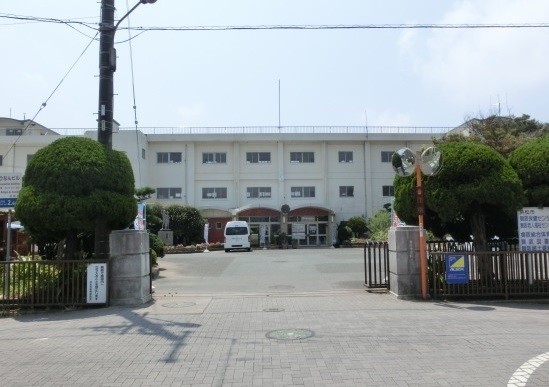 一生を預けたくなる景色に出会う 浜名湖がすぐそこに(浜松市立舞阪中学校)
