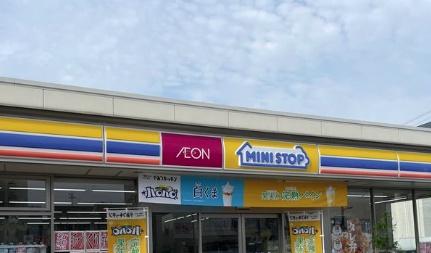 湖西市岡崎の中古一戸建て(ミニストップ湖西岡崎店)