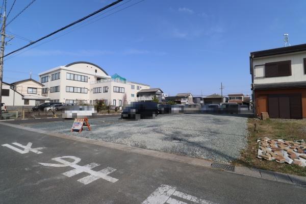中島4丁目　建築条件なし！人気の南向き土地。