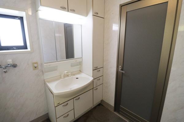 コンビニ・銀行・内科まで何でも揃う住環境　掛川市宮脇1丁目