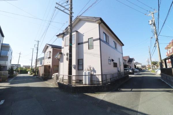 浜名区中条　角地の中古住宅