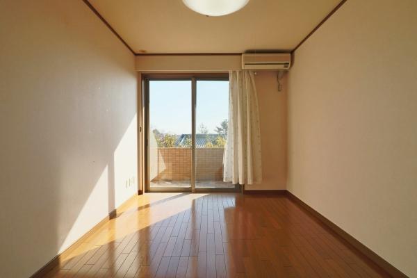落ち着いた住環境　暮らしやすさを追求したアートフォルム山手