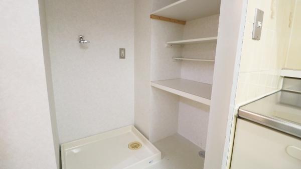 明るく開放的な部屋設計　ダイヤパレス山下301