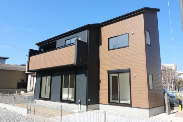 毎日が明るい全居室南向き子育て応援住宅