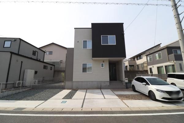 浜松市浜名区染地台１丁目の中古一戸建