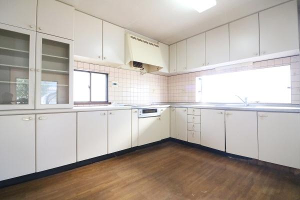＼丈夫な鉄筋コンクリート造／　袋井市新屋　中古住宅