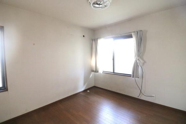 菊川市赤土の中古一戸建て