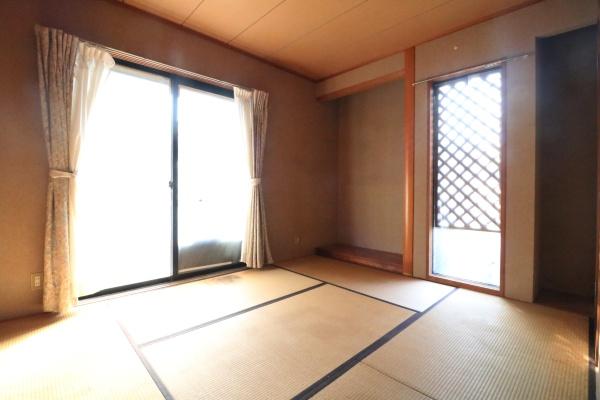 菊川市赤土の中古一戸建て