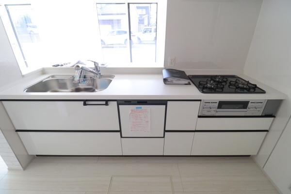 毎日が明るい全居室南向き子育て応援住宅
