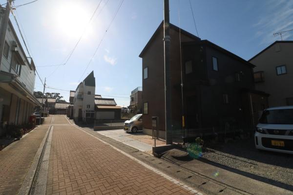 毎日が明るい全居室南向き子育て応援住宅