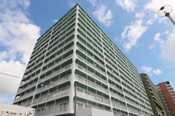 窓から浜名湖と赤鳥居が見れちゃう