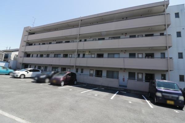 ３ＬＤＫのゆとりある間取りでご家族にも魅力の住まいです