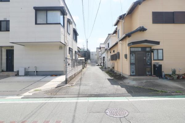 ＼ご家族それぞれの「個室」が叶う／　中央区篠ケ瀬町　新築住宅