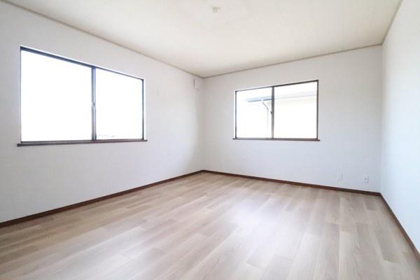 袋井市新屋４丁目の中古一戸建て