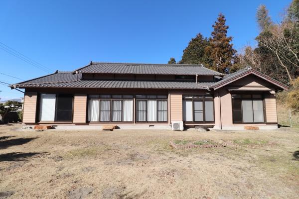 移住者の方歓迎　敷地面積約358坪　好評な平家建て中古住宅