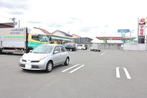 掛川市薗ケ谷の中古一戸建て(ファミリーマート掛川成滝東店)