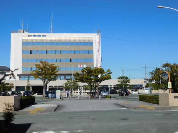 磐田市中泉の中古一戸建て(磐田市役所)