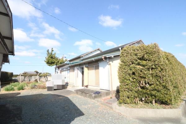敷地面積180坪超　　磐田市新島　中古戸建